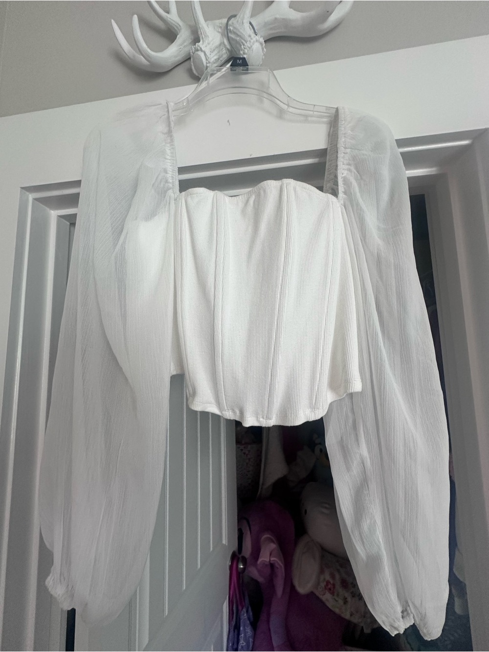 vestique White Square Neck Puff Sleeve Crop Top